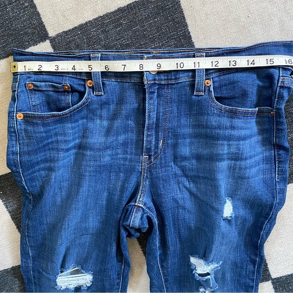 Levi’s Women’s Boyfriend Jeans - Picture 5 of 6